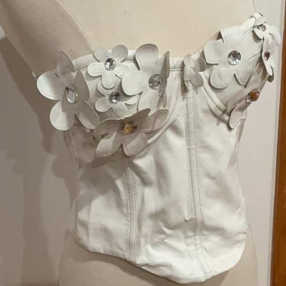 Lovers and Friends Nova Faux Leather Bustier in Bone, Size: S - Picture 7 of 9